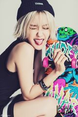 组图：T-ara孝敏拍写真 妩媚可爱魅力迷人