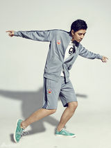 组图：袁成杰黑白运动写真 释放荷尔蒙魅力