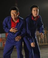 组图：盘房祖名出道10年电影角色 多与美女对戏