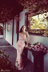 组图：水果姐凯蒂-佩里中国风写真美掉渣 秀曲线妖娆妩媚