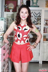 组图：叶蕴仪艺术学校开幕 张慧仪叹无暇陪子