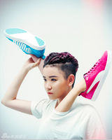 组图：大山潮流写真曝光 朝天辫金属唇创意大胆