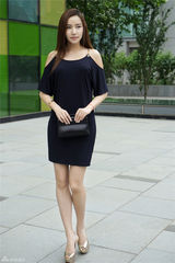 组图：韩雨芹黑色短裙写真 柔美外貌难掩性感