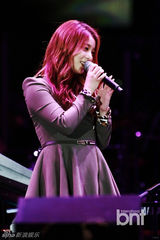 组图：韩团2PM与missA等出席音乐盛典尽情狂欢