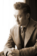 组图：《结婚的秘密》开播 张嘉译王海燕再携手