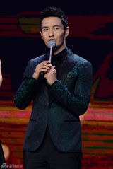 组图：华谊二十周年庆典红毯 刘德华等众星助阵