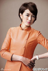 组图：佐佐木希菜菜绪回归《First Class》续篇