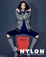 组图：SISTAR多顺拍写真 展青春运动时尚