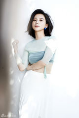 组图：熊乃瑾写真明媚暖人 散发别样魅力