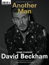 组图：贝克汉姆最新黑白大片 完美型男性感半裸