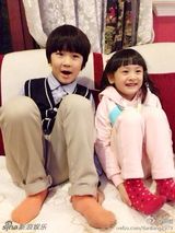 组图：甜美可爱挡不住！森碟批量生活萌照曝光