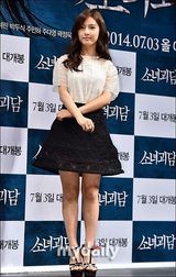 组图：《少女怪谈》姜河那金素恩演人鬼友谊