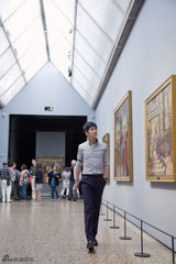 组图：张晓龙米兰行文化之旅 触摸历史的温度