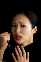 组图：江一燕神经如燕写真 鬼脸连拍成表情后