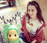 组图：陈冠希姐姐陈见飞美艳妩媚照 私生活比肩冠希