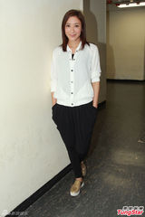 组图：TVB裁减半百职位 杨怡闻之感可惜