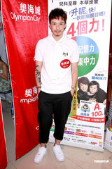 高清组图：张继聪谢雪心珈颖出席活动当评审