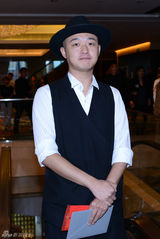 组图：吴京谢楠婚礼甜蜜亲吻 新娘有孕秀鸽子蛋