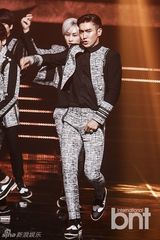 组图：Super Junior回归再夺冠 T-ara等女团性感大对决