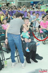 组图：李诗韵公开恋情 绯闻男友马国明送祝福