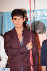 组图：汪东城自曝曾追求校花未遂 拍电影圆梦想