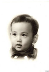 组图：《爸爸2》海报首曝光 陆毅发萌照过六一