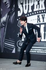独家：Super Junior回归发新专 希澈东海等舞台疯玩