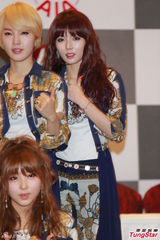 高清组图：Beast等赴港开唱 泫雅望与PSY再合作