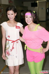 组图：李若彤称复出帮助自己走出抑郁症