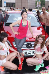 组图：Ella跳健身操秀曲线 自曝全身老公都爱