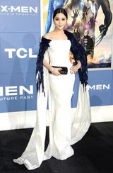 组图：范冰冰现身《X战警》首映 杰克曼将来京