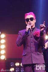 组图：韩团 Block B 发布会 变身粉红淘气恶童