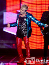 组图：神话李玟雨开个唱霸气撑全场