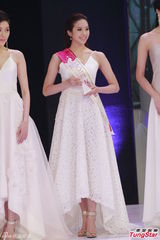 组图：2014港姐十强出炉 出水芙蓉白裙优雅