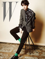 组图：韩星安宰贤拍写真 展露隐约性感美