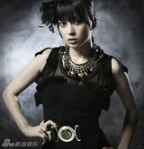 组图：演而优则唱——柴崎幸演戏唱歌两不误