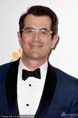 组图：泰-布利尔获得艾美奖喜剧最佳男配角