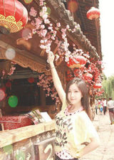 组图：剑桥女博士曝照走红 谁说她们是第三类人