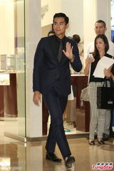 组图：彭于晏盼房东用男人的方式度过低潮