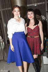 组图：阚清子出席时装秀 造型出众夺人眼球