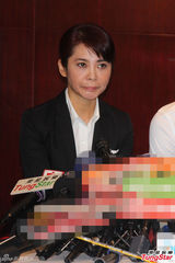 组图：柯震东台北道歉会气色不佳 情绪较为镇定