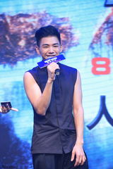 组图：李宗翰孔令奇助阵《猩球崛起》狂欢夜