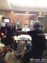 组图：《何以笙箫默》钟汉良唐嫣补拍大学戏份