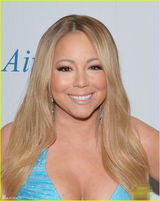 组图：玛丽亚-凯莉深V裙妩媚性感 身材丰满傲人