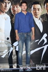 组图：郑雨盛新片试映 金汎(金范)金载沅帅气助阵