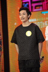 组图：尚雯婕打造练习生男团 比TFBoys时尚成熟