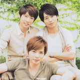 组图：日本男团“岚组合”夏日美图 治愈又暖心