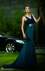 幻灯图：第一车模兽兽写真回顾 性感妖娆尽显风情