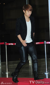 组图：东方神起少女时代等众星助阵梦想演唱会