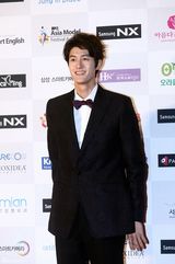 高清组图：李多海东方神起获亚洲模特大奖